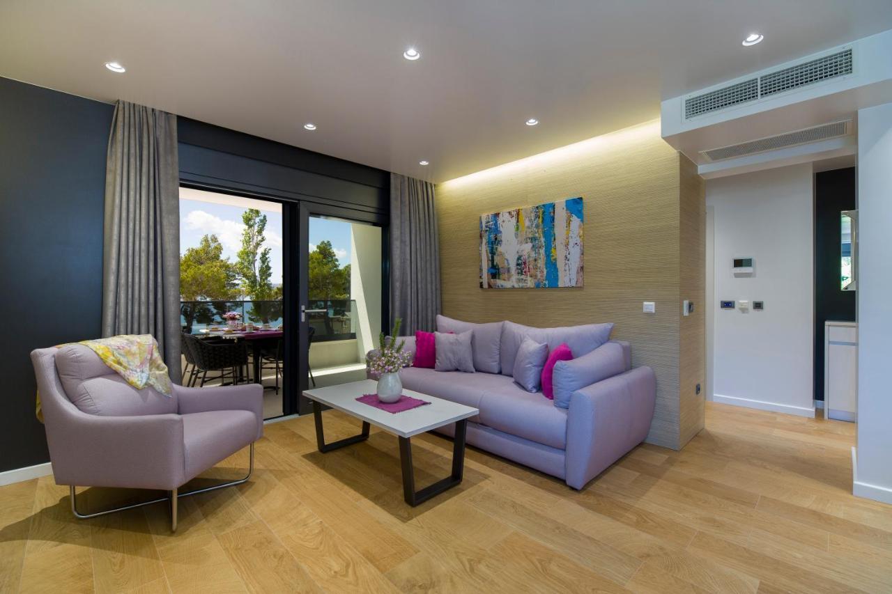 Villa In Promajna Bagian luar foto