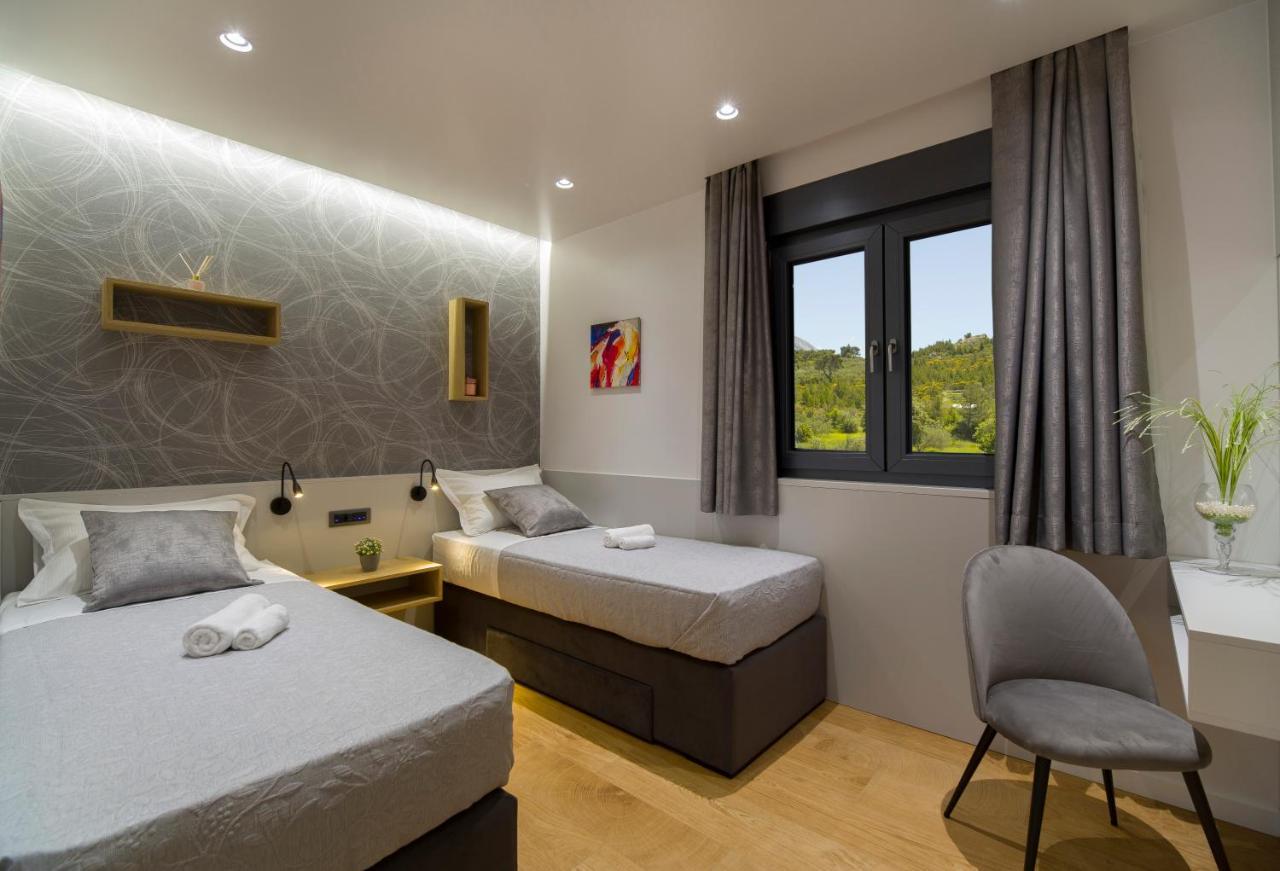 Villa In Promajna Bagian luar foto