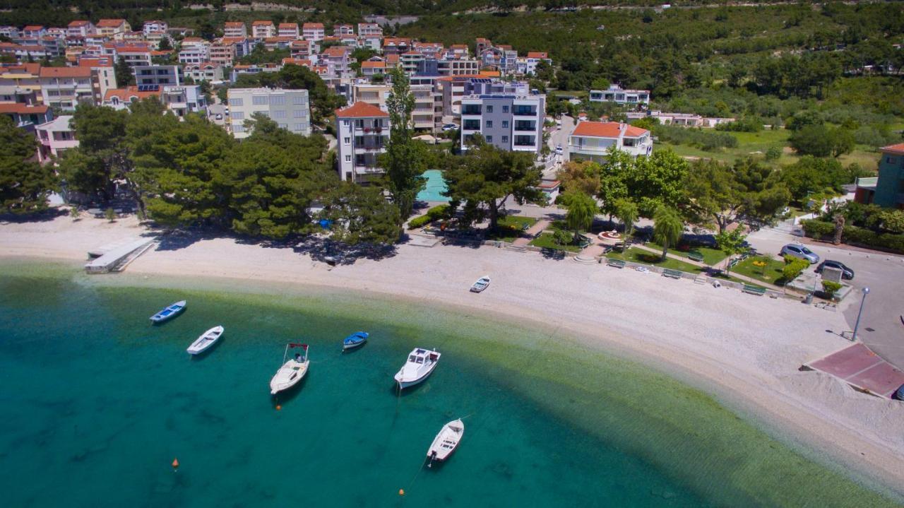Villa In Promajna Bagian luar foto